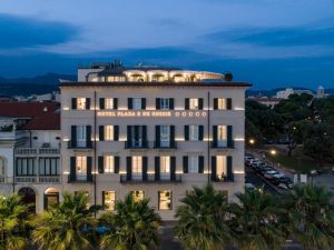Hotel Plaza e de Russie - Relais & Châteaux 